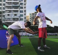 超級運動會，玩一些不可描述的運動。